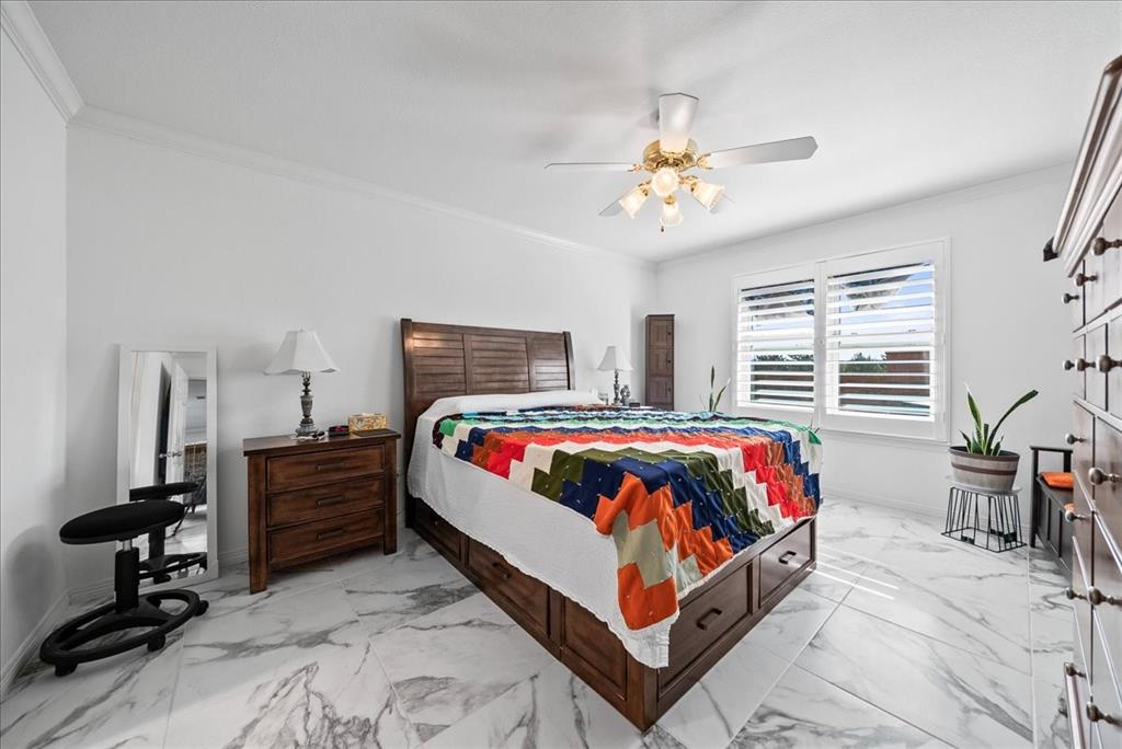 Cresthaven Cottages Condo - Residential