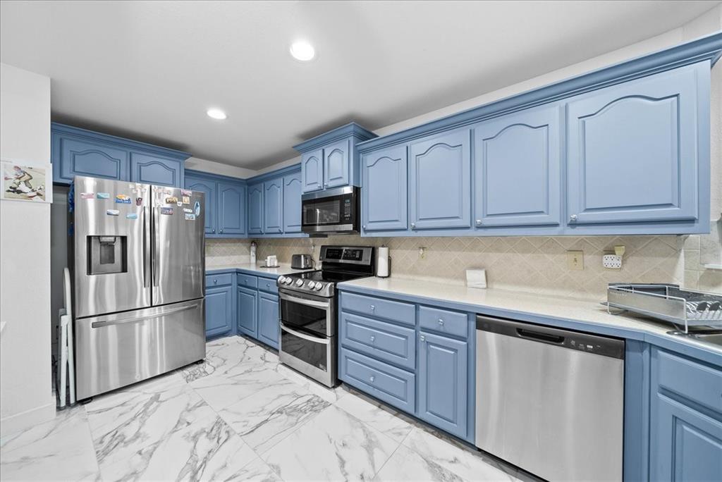 Cresthaven Cottages Condo - Residential