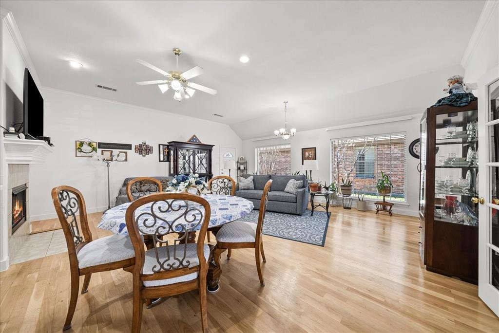 Cresthaven Cottages Condo - Residential