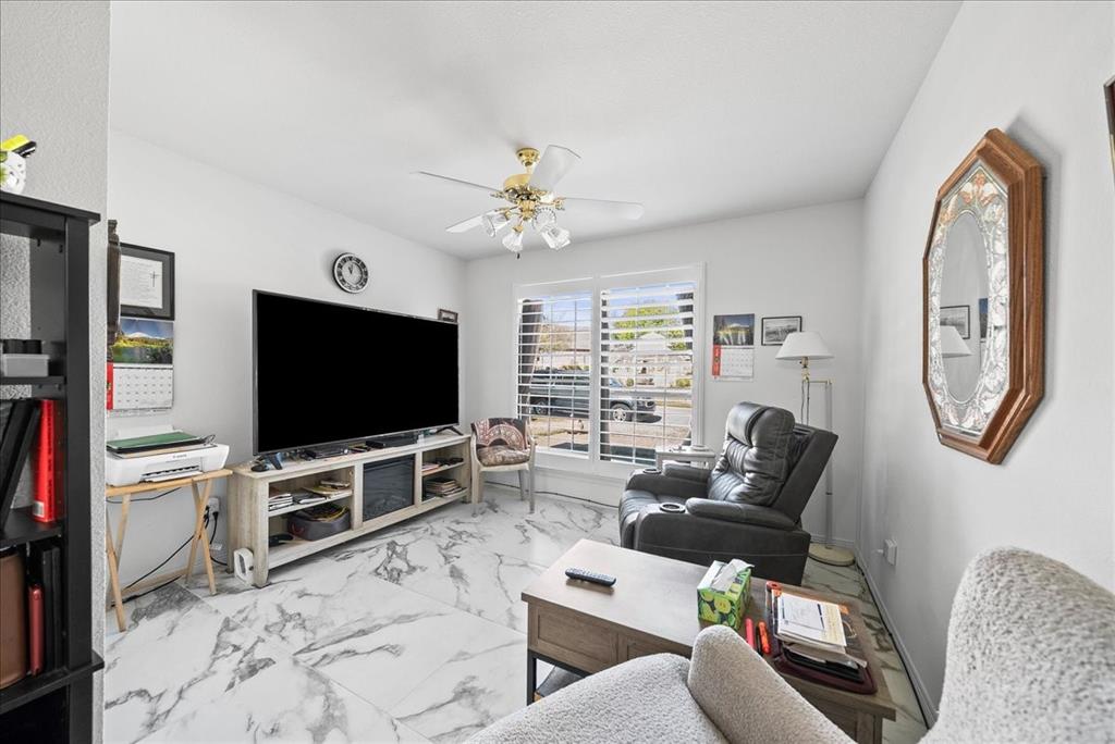 Cresthaven Cottages Condo - Residential