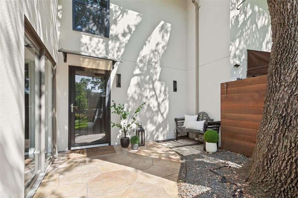 6362 Southpoint Drive