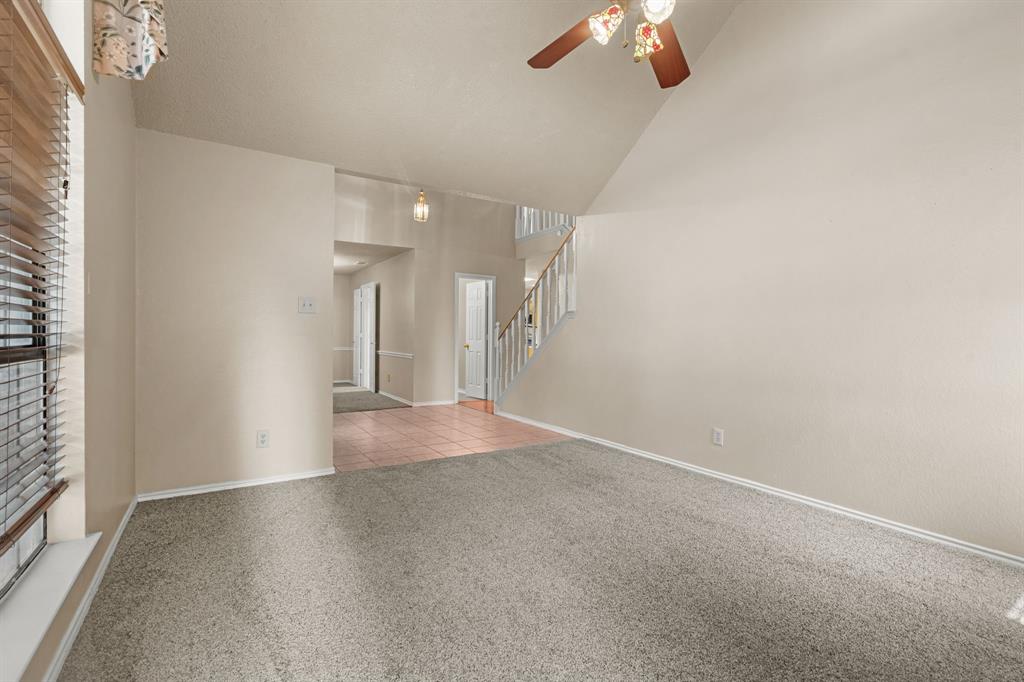 1414 Straus Road