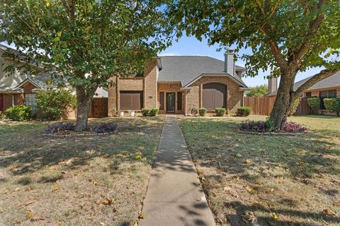 1414 Straus Road Cedar Hill TX 75104