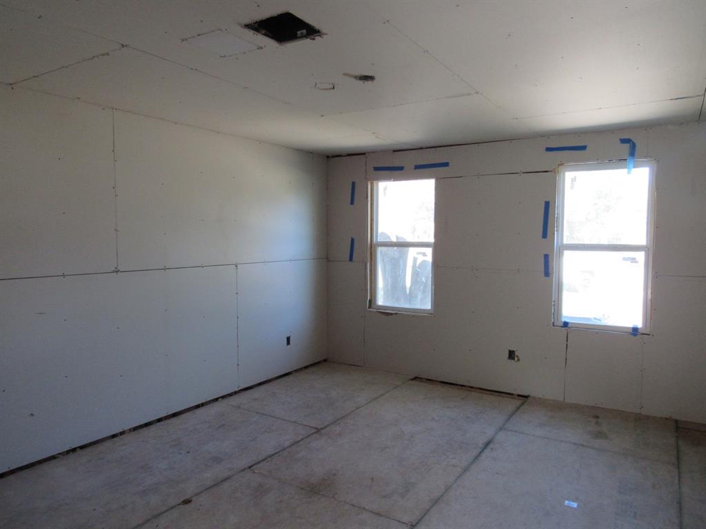 Central Villa - Residential