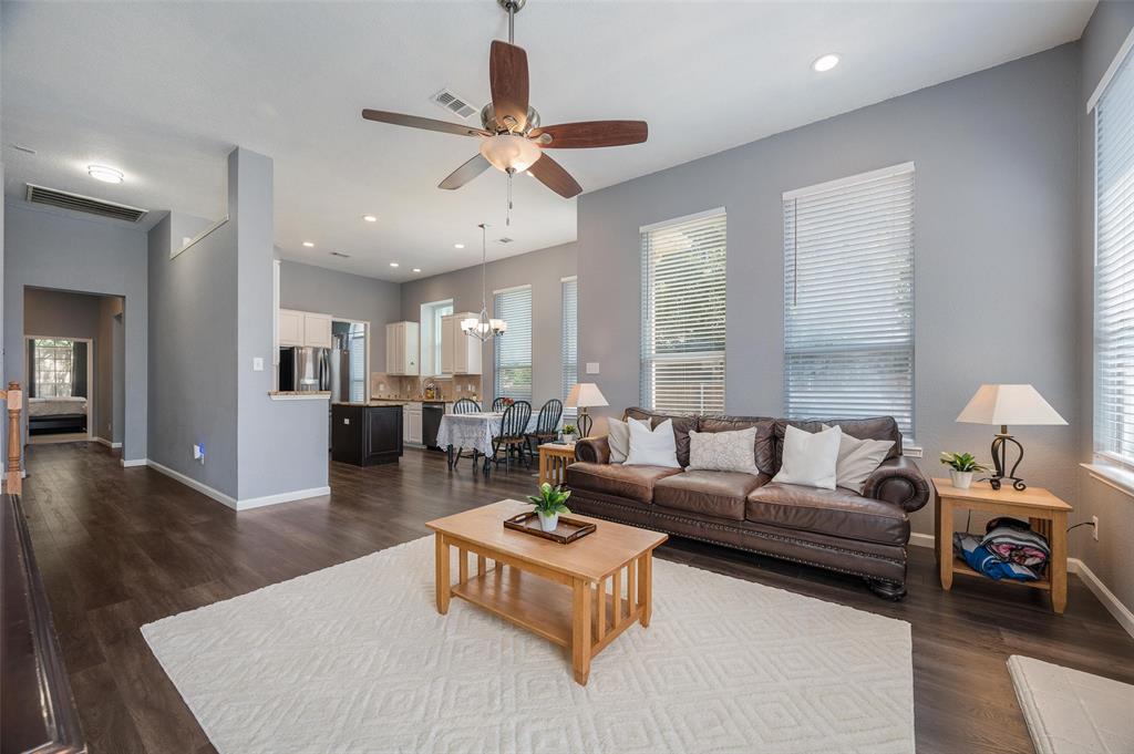 2616 Black Canyon Drive
