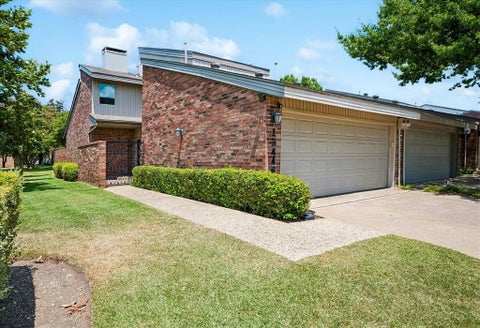 Photo of 12446 Montego Plaza, Dallas, TX 75230 (MLS # 21420925)