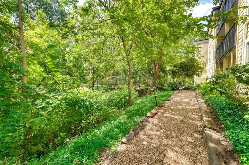 River Oaks Condos - Residential