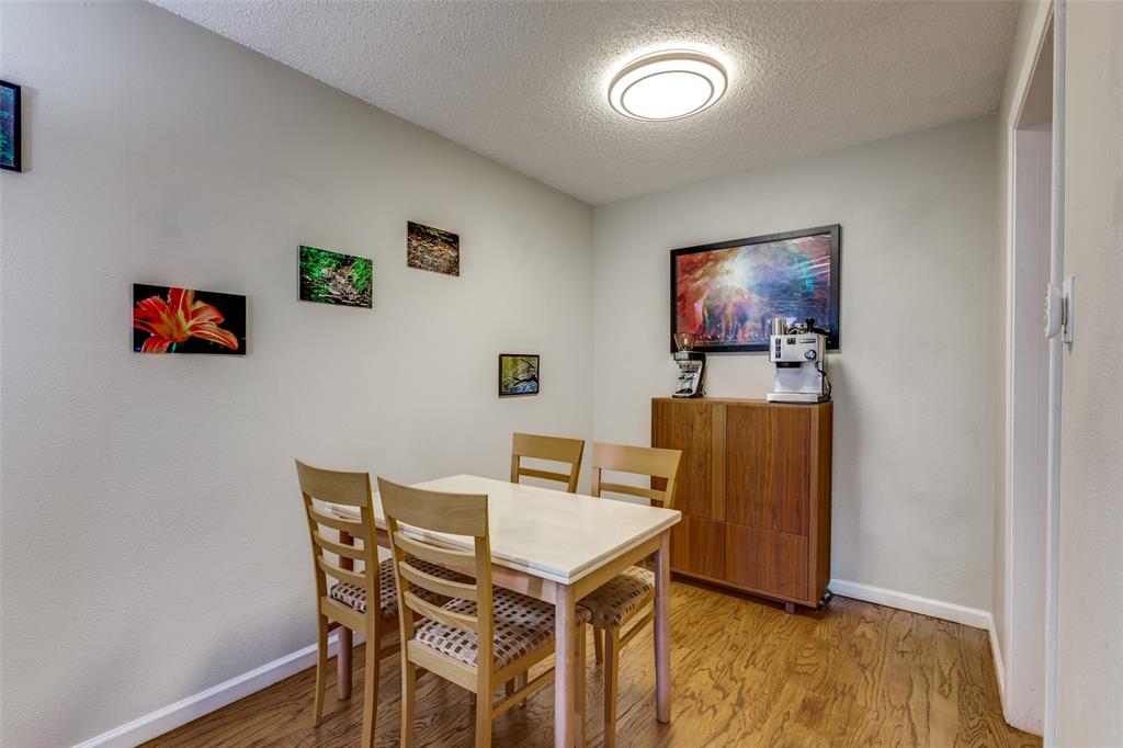 River Oaks Condos - Residential