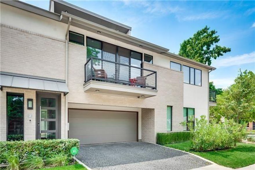 Chic two-story townhome in the heart of East Dallas with rare large 28’ ft X 27’ ft private backyard. Open living room with large wall of windows that give off tons of natural light. Modern kitchen offers stainless steel appliances, Quartz countertops, & wine refrigerator. Master suite is your own personal spa retreat. Large shower with waterfall tile, stand-alone tub,& walk-in closet. Hardwood & Polished concrete flooring. First floor has large bedroom, office area, attached 2 car garage, & designer floating staircase. Custom window treatments & wired for surround in living. Home has the feel of a single-family home. Close to all the amazing restaurants & nightlife on Knox-Henderson. One dog up to 50 lbs OR Two dogs up to 30 lbs each, Cats ok (Max 2)