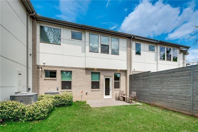 Deere Praire Twnhms - Residential Lease