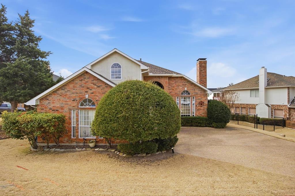 5204 Yacht Club Drive