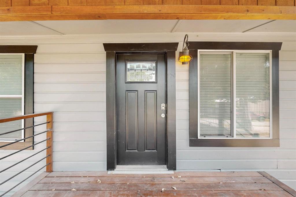 2895 Honey Bee Lane