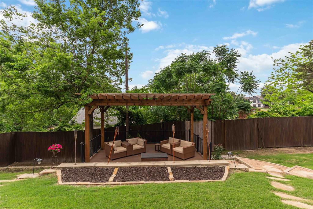 Creekside - Residential