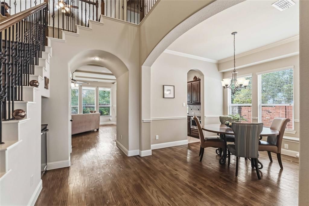Photo of 12102 Jackson Creek Drive, Dallas, TX 75243 (MLS # 21252189)