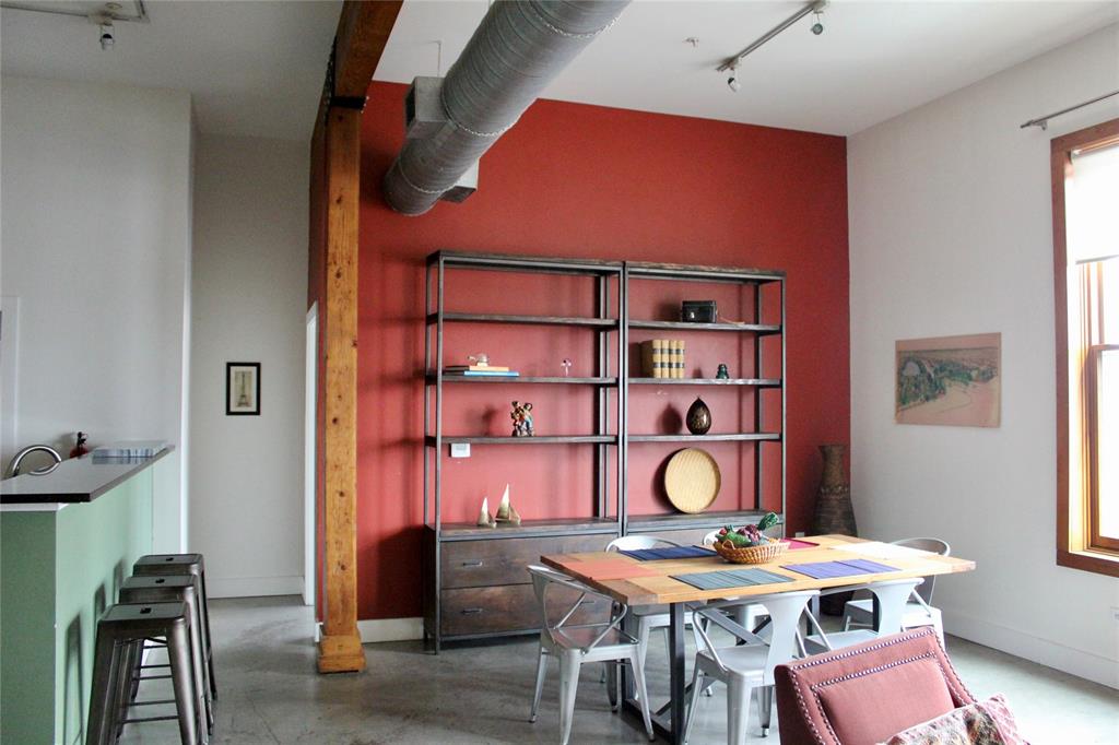 Live Oak Lofts Condo - Residential