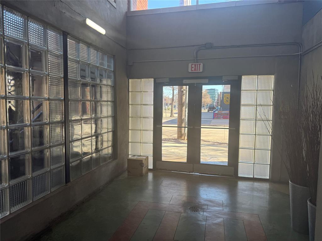 Live Oak Lofts Condo - Residential