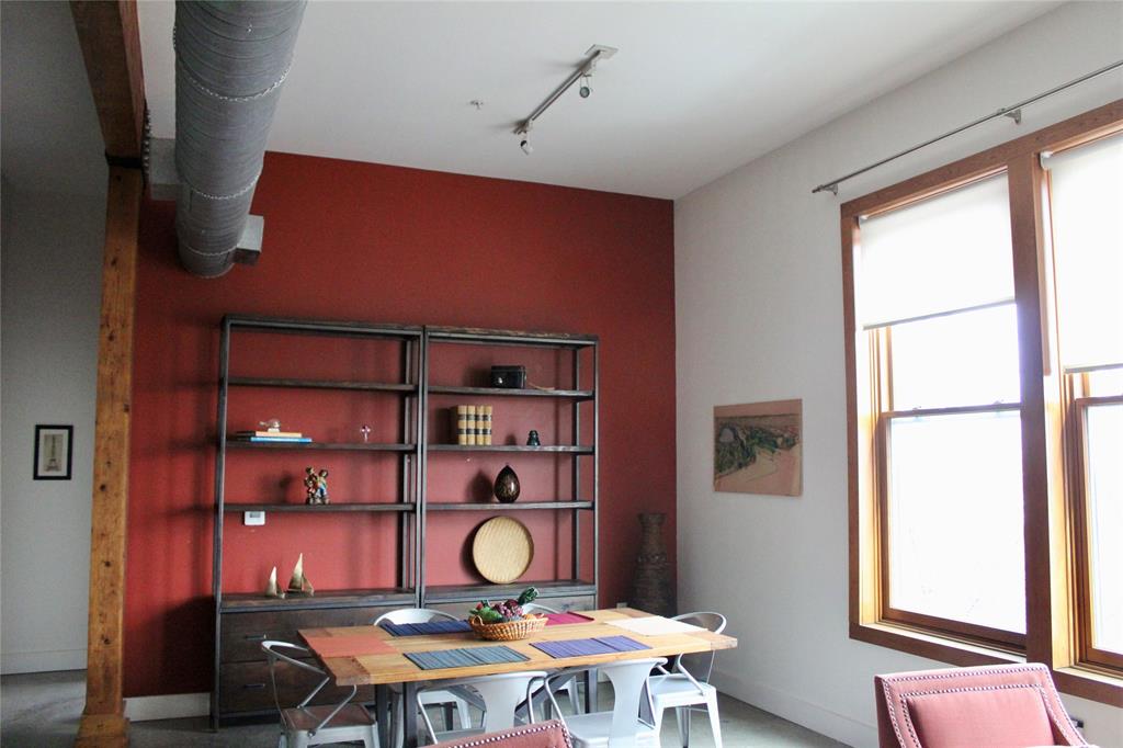 Live Oak Lofts Condo - Residential