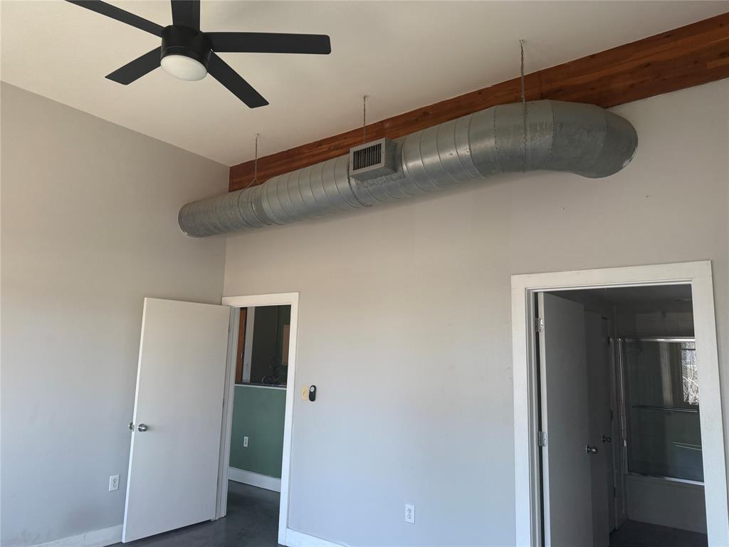 Live Oak Lofts Condo - Residential