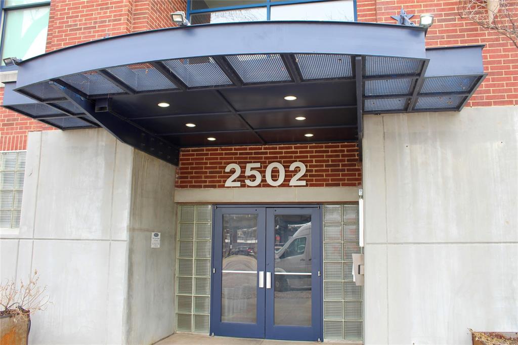 Live Oak Lofts Condo - Residential