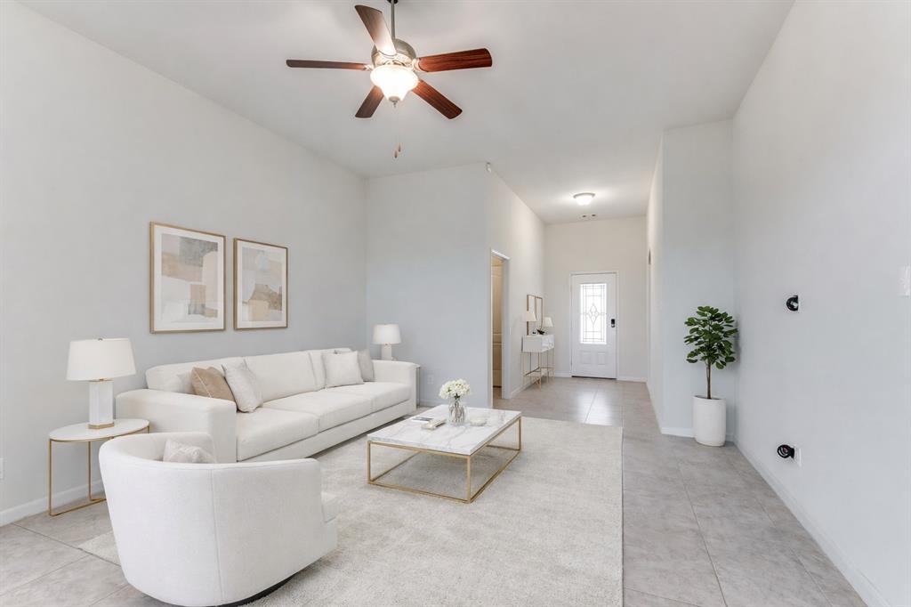 4104 Tower Bridge Lane