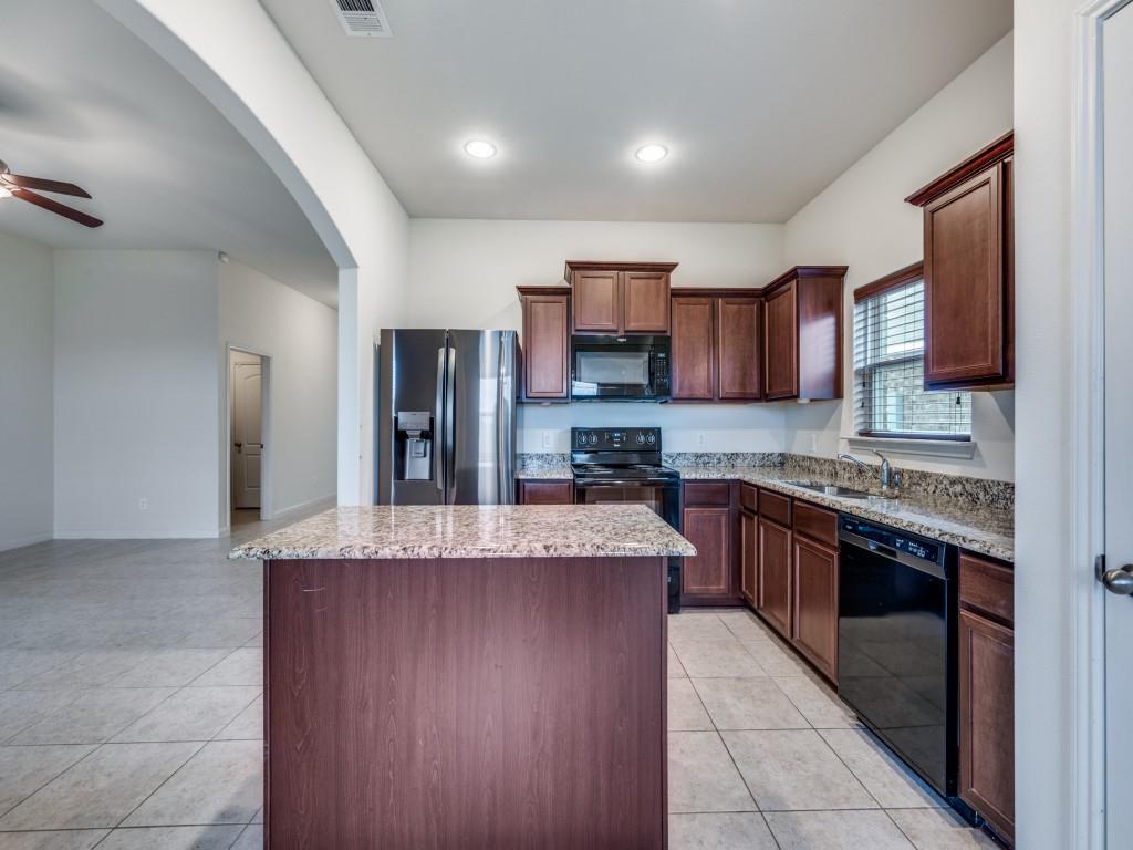 4104 Tower Bridge Lane