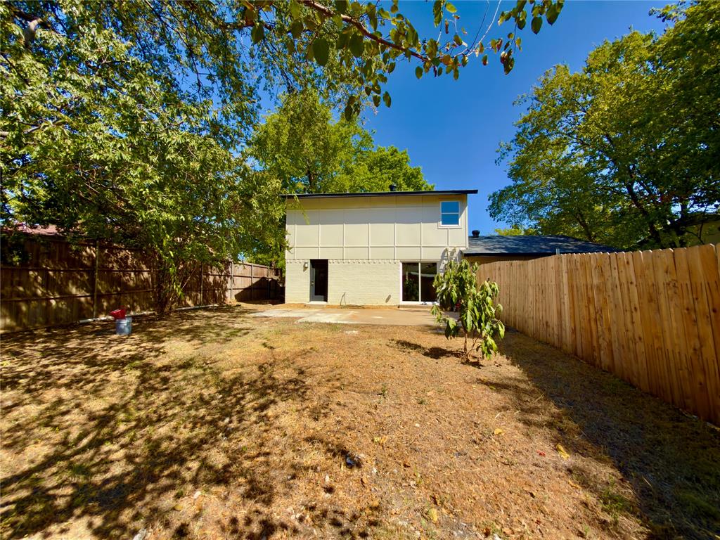 1834 Caldwell