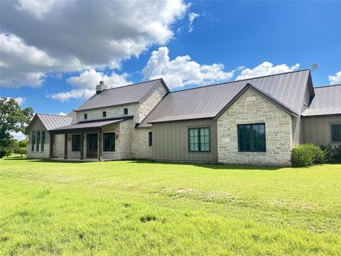 1402 Countryside Bend Bend Fredericksburg TX 78624