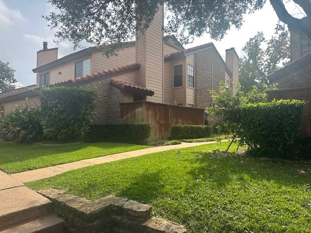 Preston Oaks Crossing Condos 01 & 02 - Residential Lease