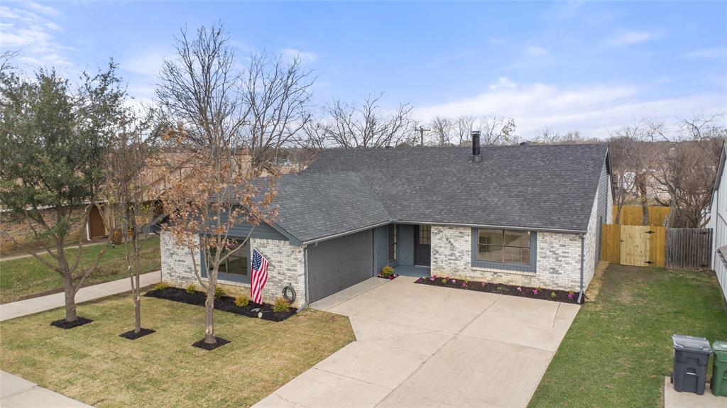 2301 Sharpshire Lane