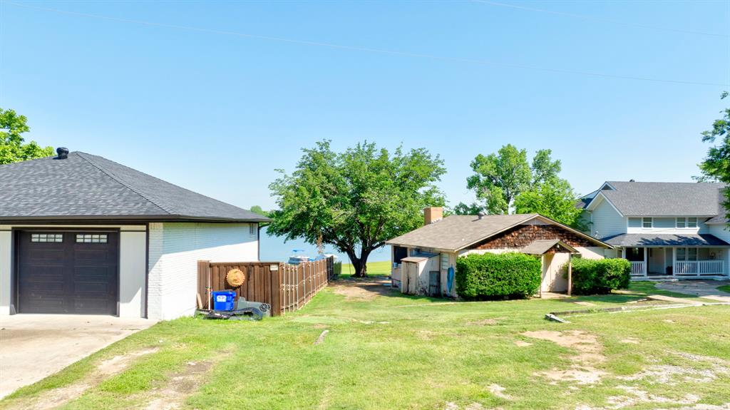 12465 Redbud Lane