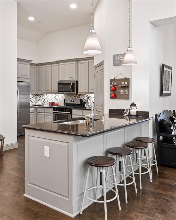 Viridian Village 1d - Residential