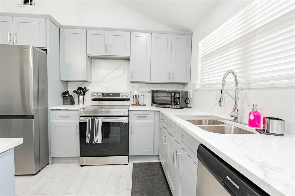 Shawnee Shore Estate Add - Residential