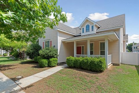 A home in Providence Village