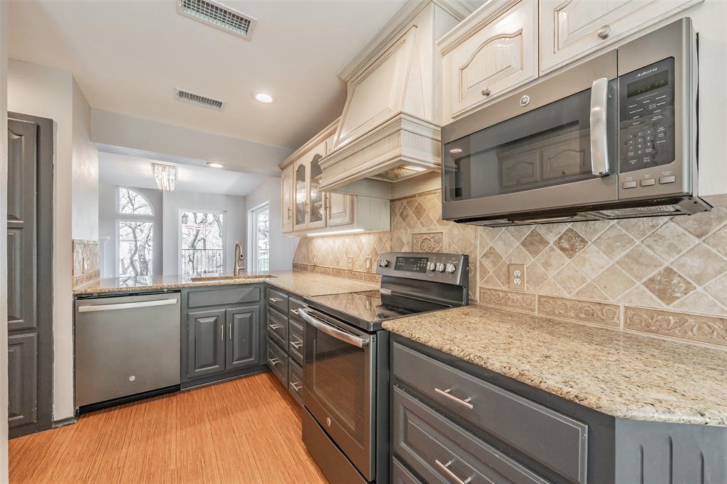 Decordova Bend Estate - Residential