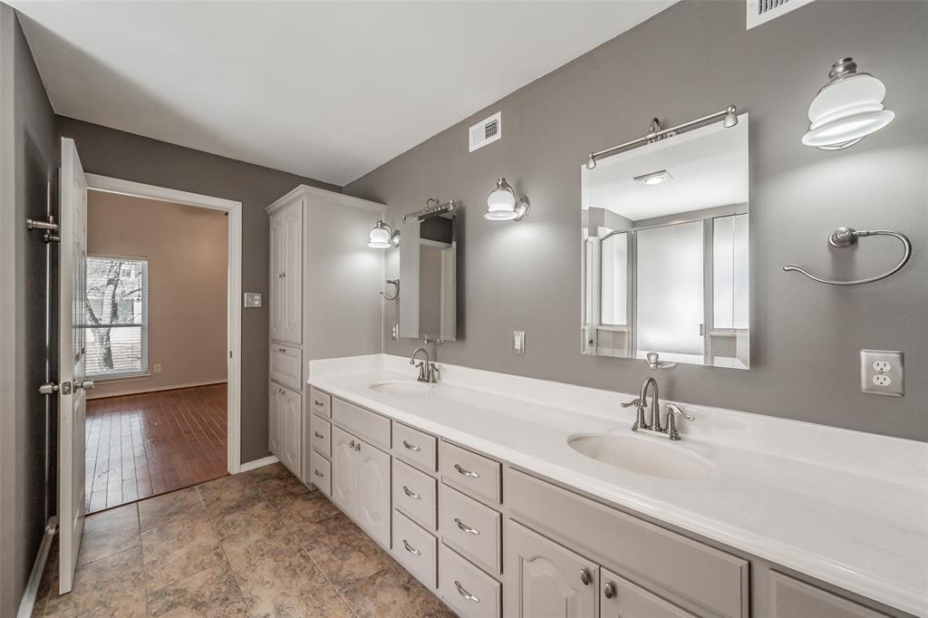 Decordova Bend Estate - Residential