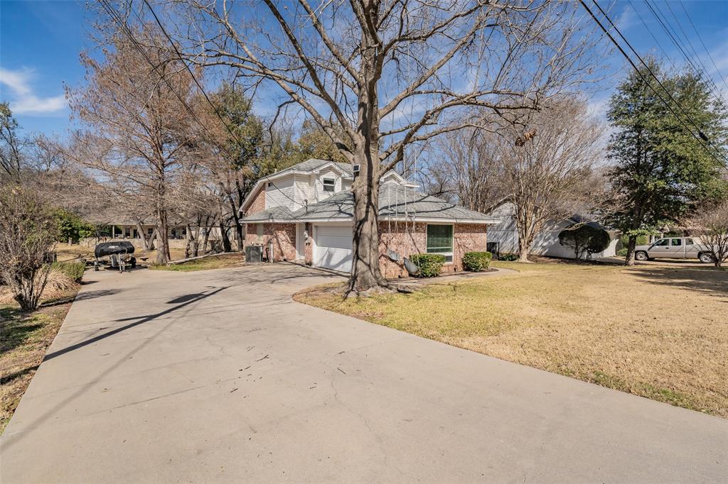 Decordova Bend Estate - Residential