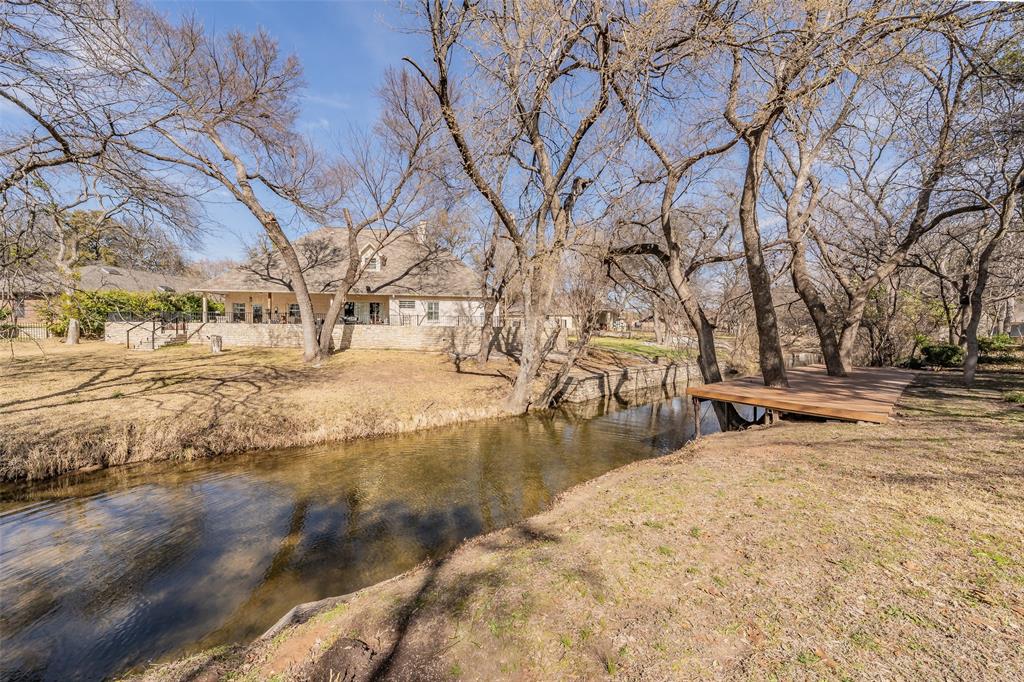 Decordova Bend Estate - Residential