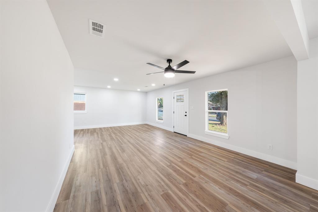 College Park Inst 01 - Residential