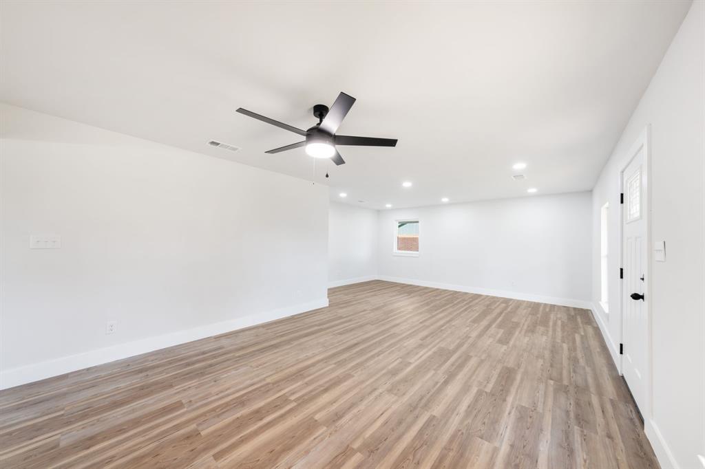 College Park Inst 01 - Residential