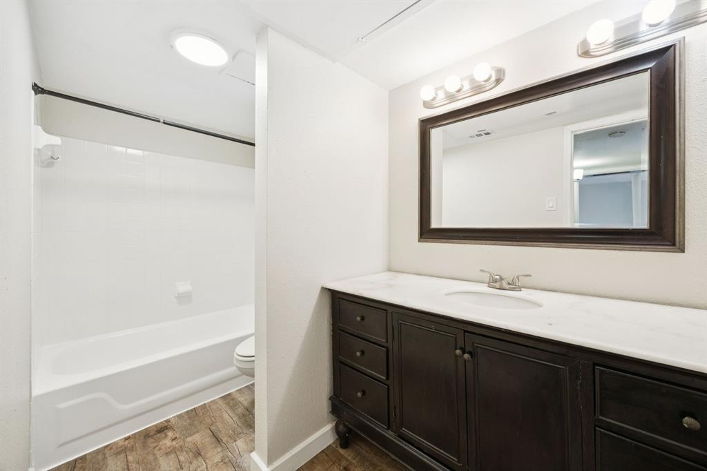 Hollows North Condo - Residential