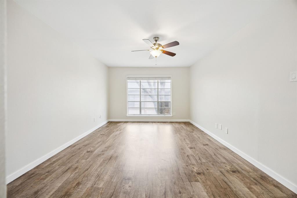 Hollows North Condo - Residential