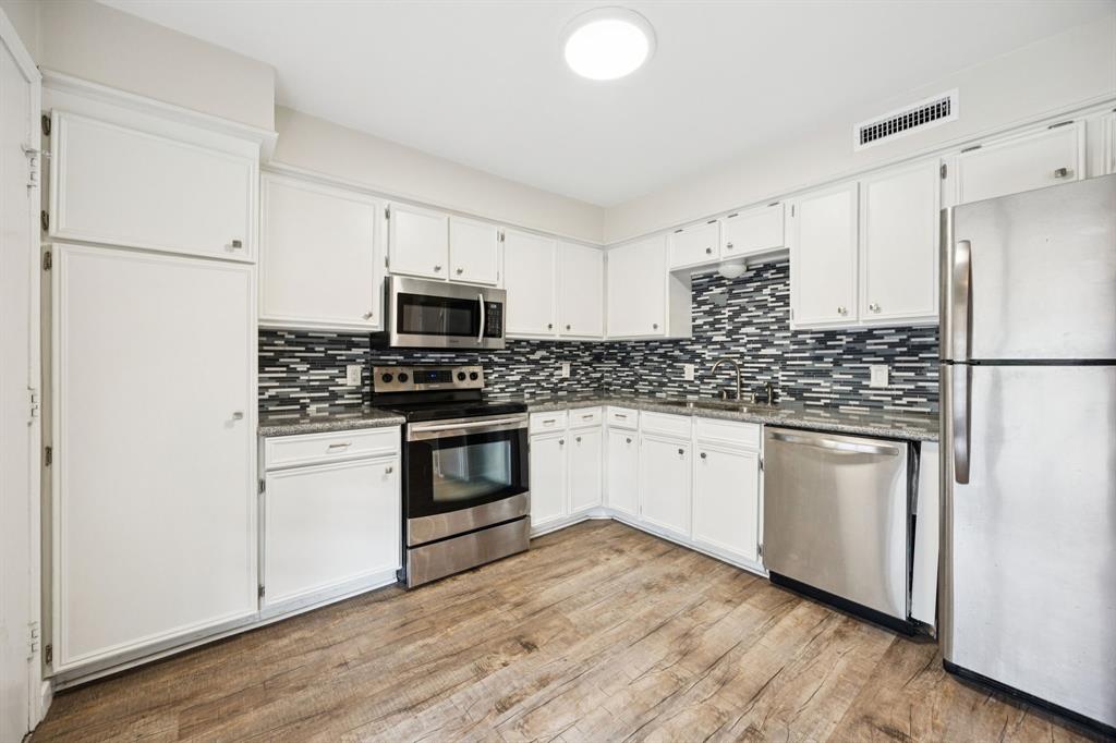 Hollows North Condo - Residential