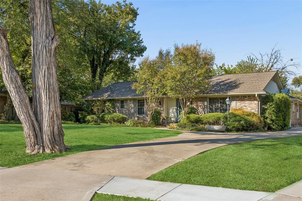 1004 Cedar Lane