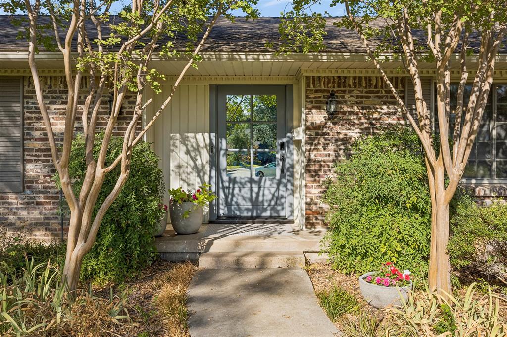 1004 Cedar Lane