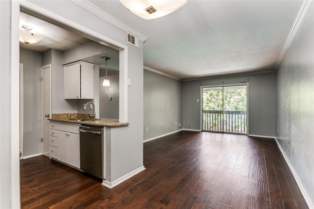 River Oaks Condos - Residential