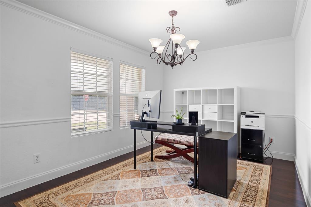 Silhouette 01 - Residential