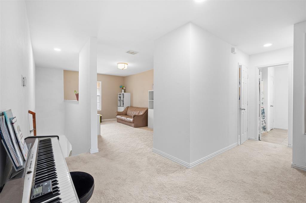 Silhouette 01 - Residential