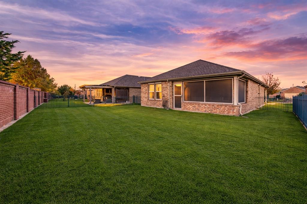 Frisco Lakes By Del Webb Villa - Residential