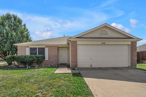 Photo of 2312 Tailburton Court, Little Elm, TX 75068 (MLS # 21136523)