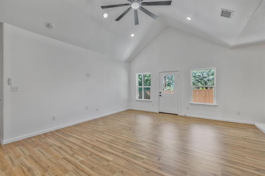 Oak Trail Shores sec C - Residential